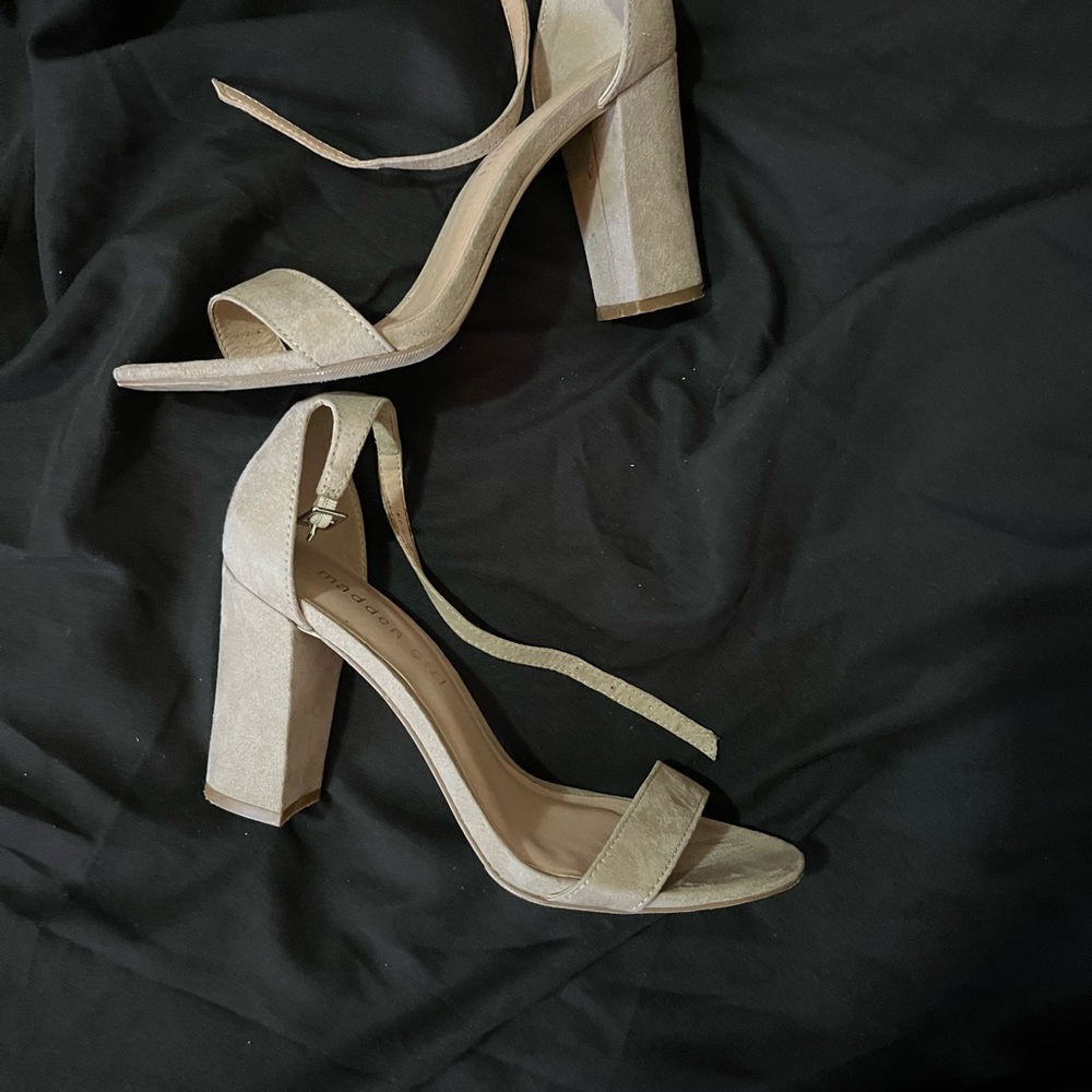 Madden Girl Tan Block Heel Sandals with Minimalist Design